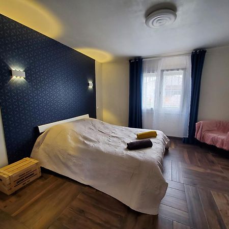 Appart 28M2 Avec Jardin Et Parking Prives, Chambre Separee Milhaud Экстерьер фото