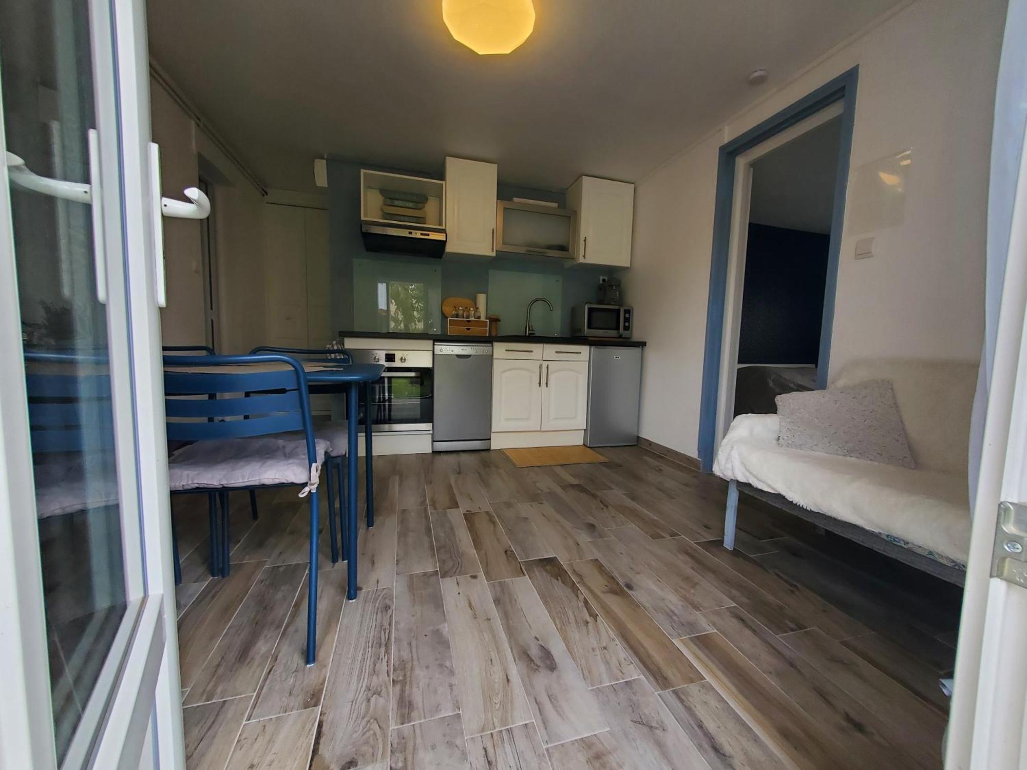 Appart 28M2 Avec Jardin Et Parking Prives, Chambre Separee Milhaud Экстерьер фото