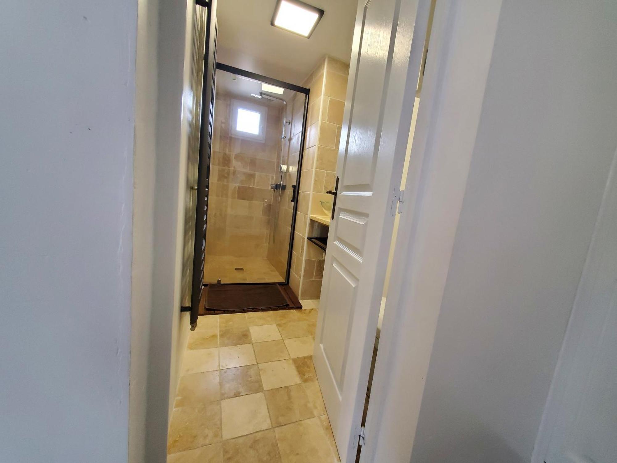 Appart 28M2 Avec Jardin Et Parking Prives, Chambre Separee Milhaud Экстерьер фото